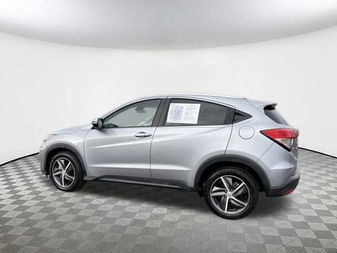 Used 2022 Honda HR-V EX image 5