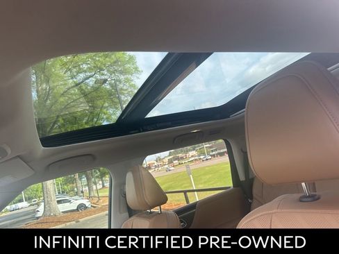 Certified 2025 INFINITI QX80 Luxe image 7