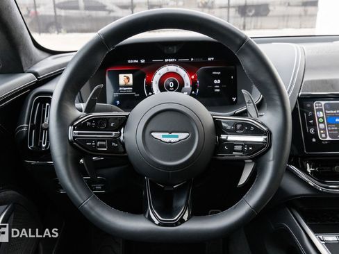 Used 2025 Aston Martin DBX 707 image 25