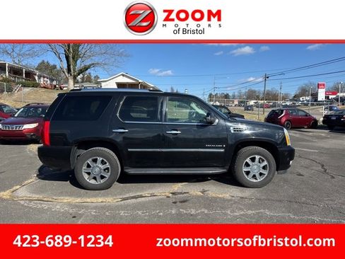 Used 2008 Cadillac Escalade AWD image 1