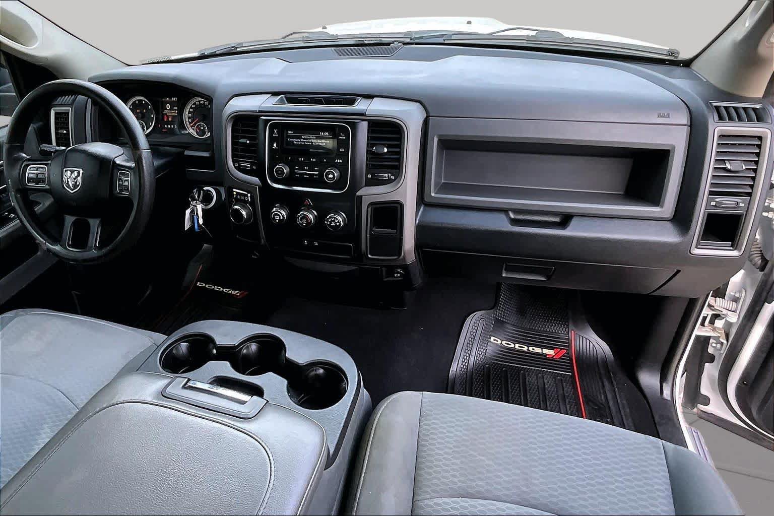 Used 2016 RAM 1500 Express RWD image 15