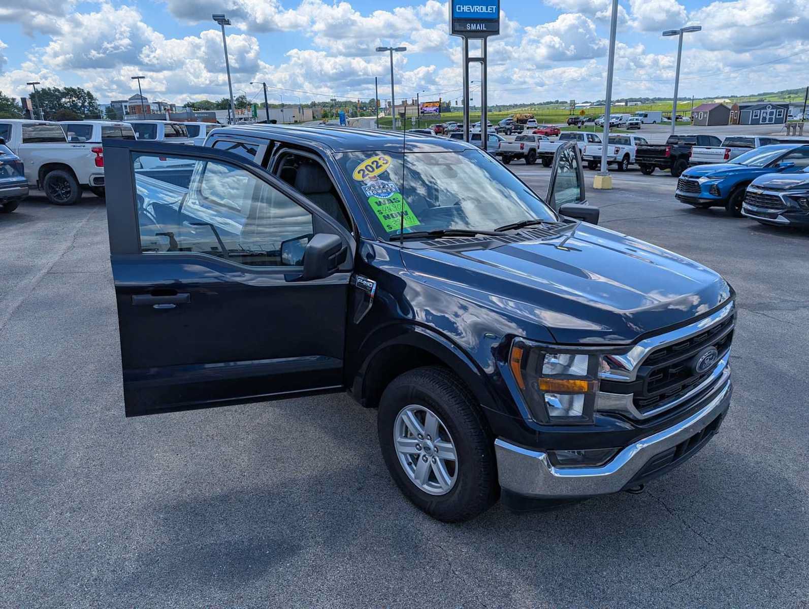 Used 2023 Ford F150 XLT AWD/4WD image 15