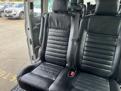 Used 2023 Ford Transit 350 XLT image 41