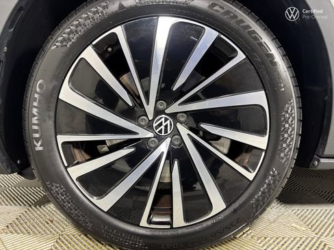 Used 2023 Volkswagen ID.4 Pro S Plus AWD/4WD image 30