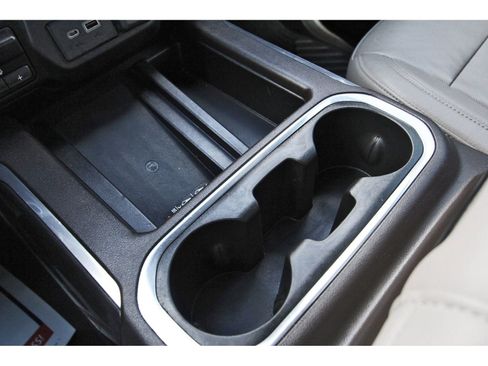 Used 2020 Chevrolet Silverado 2500 LTZ w/ LTZ Texas Edition image 30