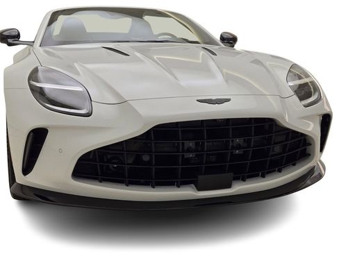 New 2026 Aston Martin V8 Vantage Coupe image 4
