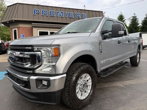 Used 2022 Ford F350 XLT w/ XLT Value Package AWD/4WD image 9