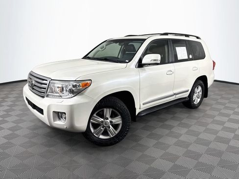 Used 2013 Toyota Land Cruiser AWD/4WD image 1