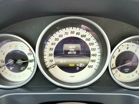 Used 2014 Mercedes-Benz E 350 4MATIC Sedan image 16