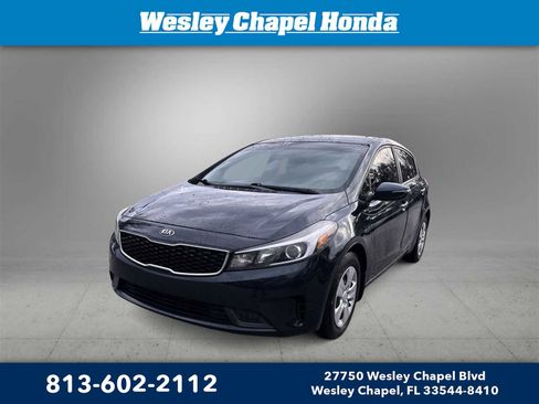 Used 2018 Kia Forte LX image 1