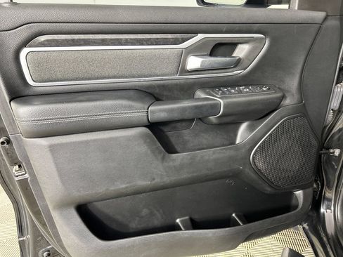 Used 2020 RAM 1500 Big Horn AWD/4WD image 12