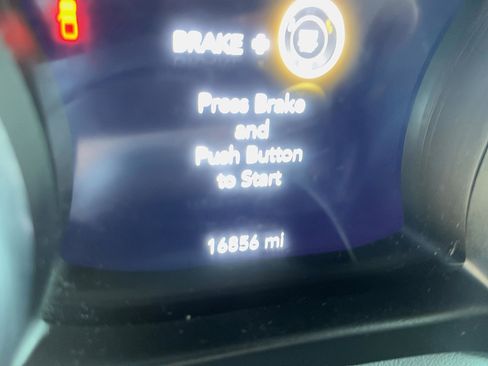 Certified 2023 Jeep Gladiator Rubicon w/ Cold Weather Group image 14