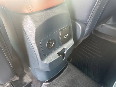 Used 2024 Ford Maverick Lariat AWD/4WD image 31