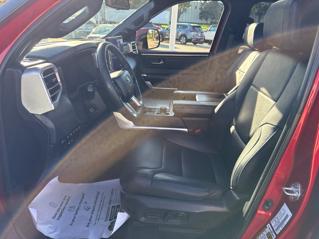 Used 2023 Toyota Sequoia Platinum AWD/4WD image 7