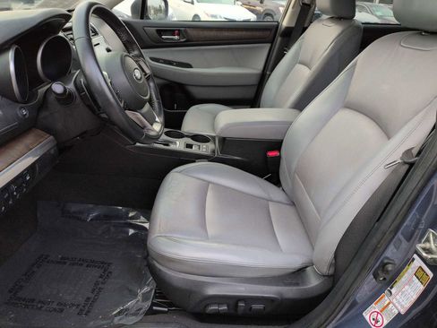 Used 2018 Subaru Outback 2.5i Limited image 16