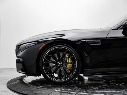 Used 2022 Mercedes-Benz SL 63 AMG 4MATIC image 8