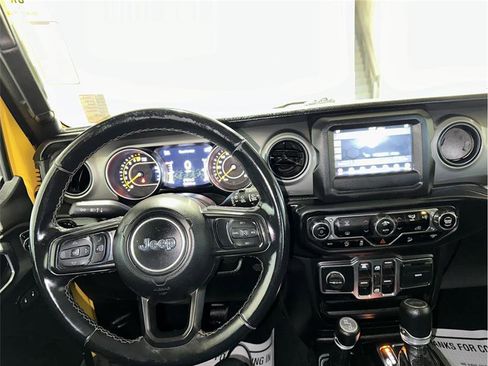 Used 2021 Jeep Wrangler Unlimited Willys image 41