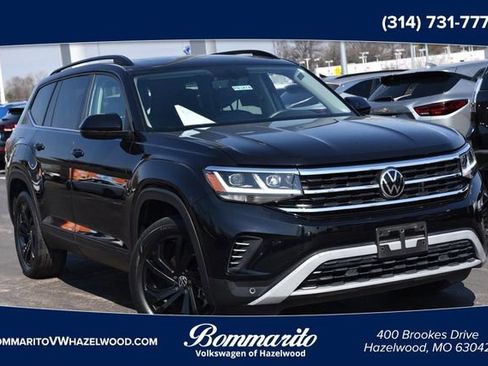Certified 2022 Volkswagen Atlas SE w/ Panoramic Sunroof Package image 1