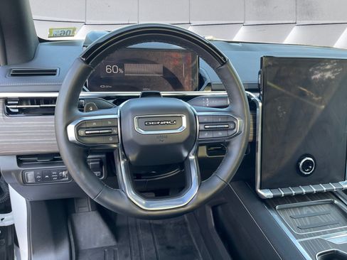 Used 2026 GMC Sierra EV Denali AWD/4WD image 30