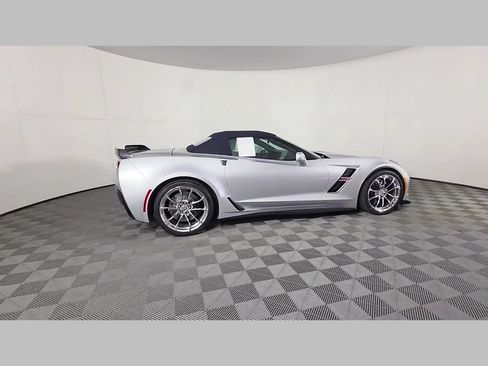 Used 2019 Chevrolet Corvette Grand Sport RWD image 37