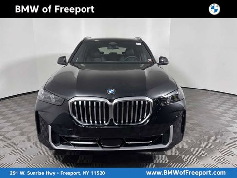 Used 2024 BMW X5 xDrive40i AWD/4WD image 1