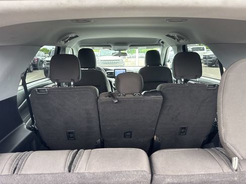 Used 2023 Ford Explorer XLT RWD image 13