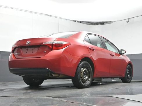 Used 2016 Toyota Corolla LE FWD image 36