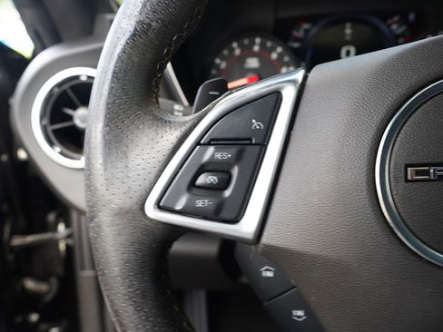 Used 2020 Chevrolet Camaro SS RWD image 30