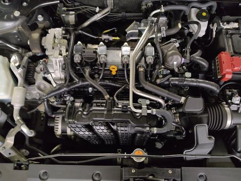 Used 2025 Nissan Altima 2.5 SV FWD image 30