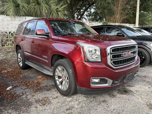 Used 2017 GMC Yukon SLT w/ Open Road Package RWD image 2