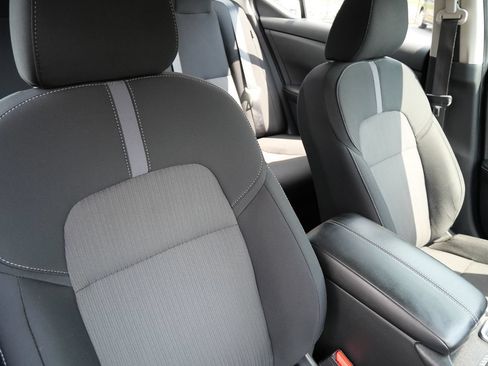 Used 2023 Nissan Sentra SV FWD image 19