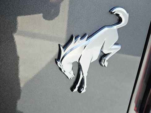 Used 2024 Ford Bronco Badlands AWD/4WD image 9