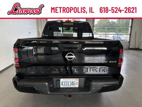 Used 2023 Nissan Frontier SV w/ SV Convenience Package AWD/4WD image 4