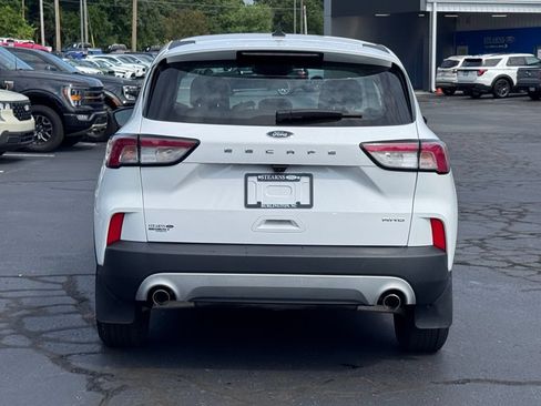 Used 2022 Ford Escape S AWD/4WD image 17