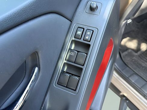 Used 2022 Nissan Frontier Pro-X RWD image 12