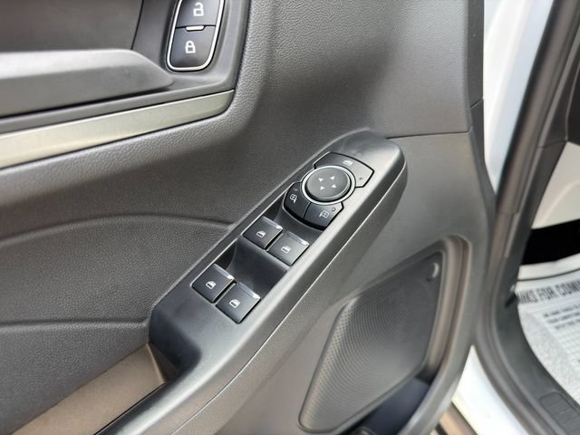 Used 2025 Ford Escape Active w/ Cold Weather Package AWD/4WD image 19