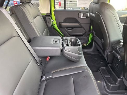 Used 2025 Jeep Wrangler Unlimited Rubicon 392 image 15