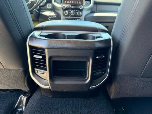 Used 2020 RAM 2500 Big Horn w/ Level 1 Equipment Group AWD/4WD image 19