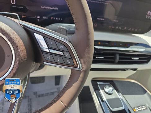 New 2026 Buick Enclave Avenir w/ Super Cruise Package FWD image 26