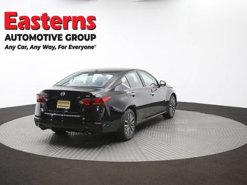 Used 2023 Nissan Altima 2.5 SV w/ SV Premium Package FWD image 41