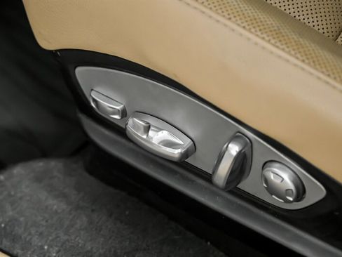 Used 2016 Porsche Panamera 4 image 25