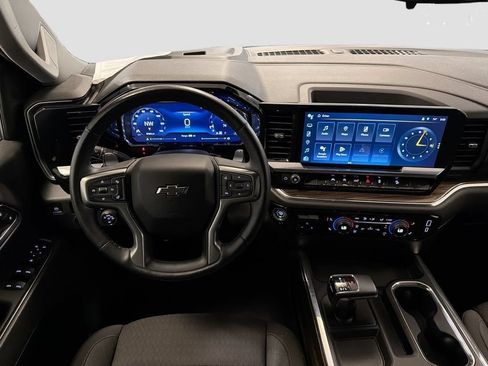 Used 2023 Chevrolet Silverado 1500 LT Trail Boss w/ Protection Package AWD/4WD image 35