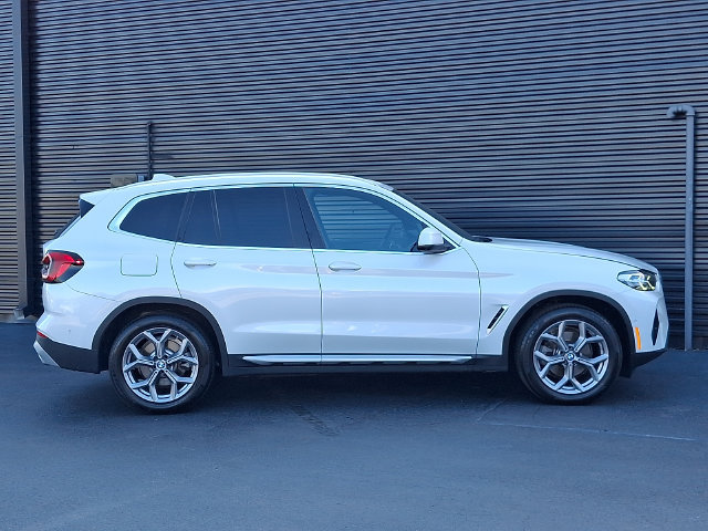 Used 2024 BMW X3 xDrive30i w/ Premium Package AWD/4WD image 8