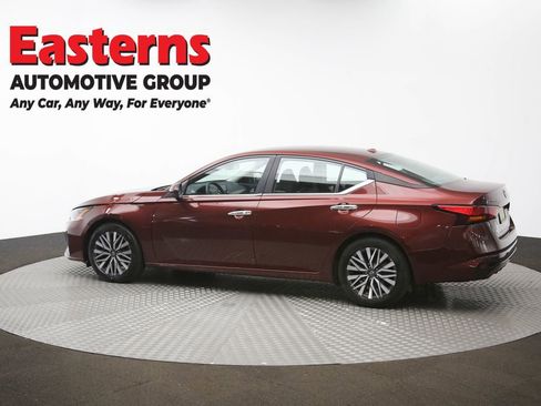 Used 2023 Nissan Altima 2.5 SV image 61