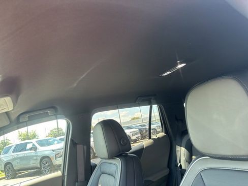 New 2026 Chevrolet Equinox LT w/ Convenience Package II image 15