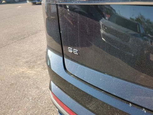 Used 2026 Volkswagen Atlas Cross Sport SE image 5