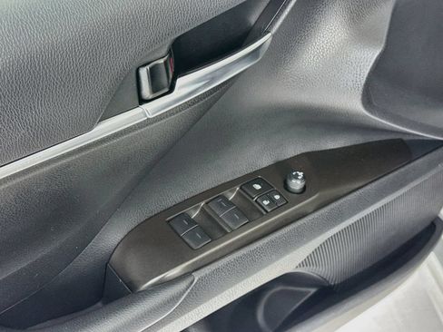Used 2024 Toyota Camry SE FWD image 20