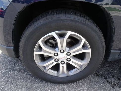 Used 2015 GMC Acadia SLT w/ Open Road Package FWD image 40