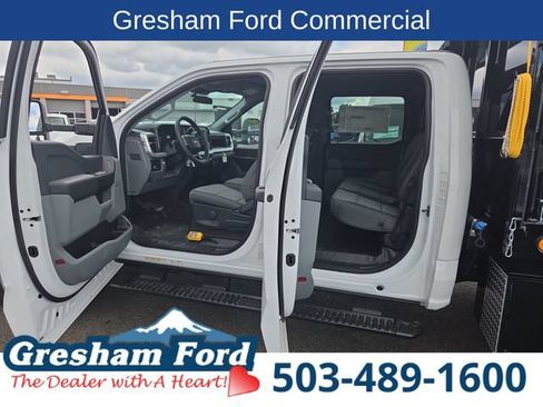 New 2026 Ford F550 4x4 Crew Cab image 12