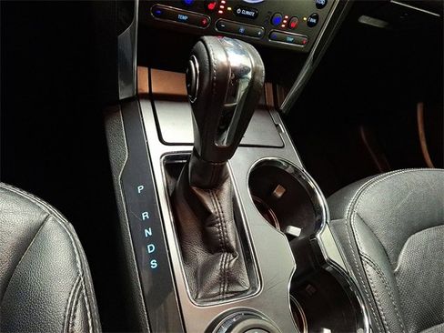 Used 2018 Ford Explorer Limited image 14